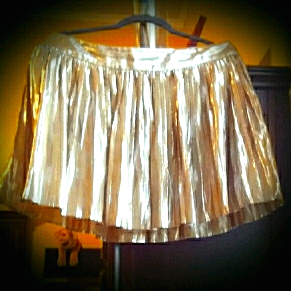New LONDON JEAN Silk Skirt. 12 - Picture 6 of 7